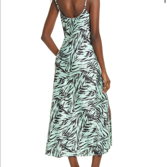 WAYF X Influencing in Color Tanner Cowl Neck Satin Slip dress - Picture 6 of 8